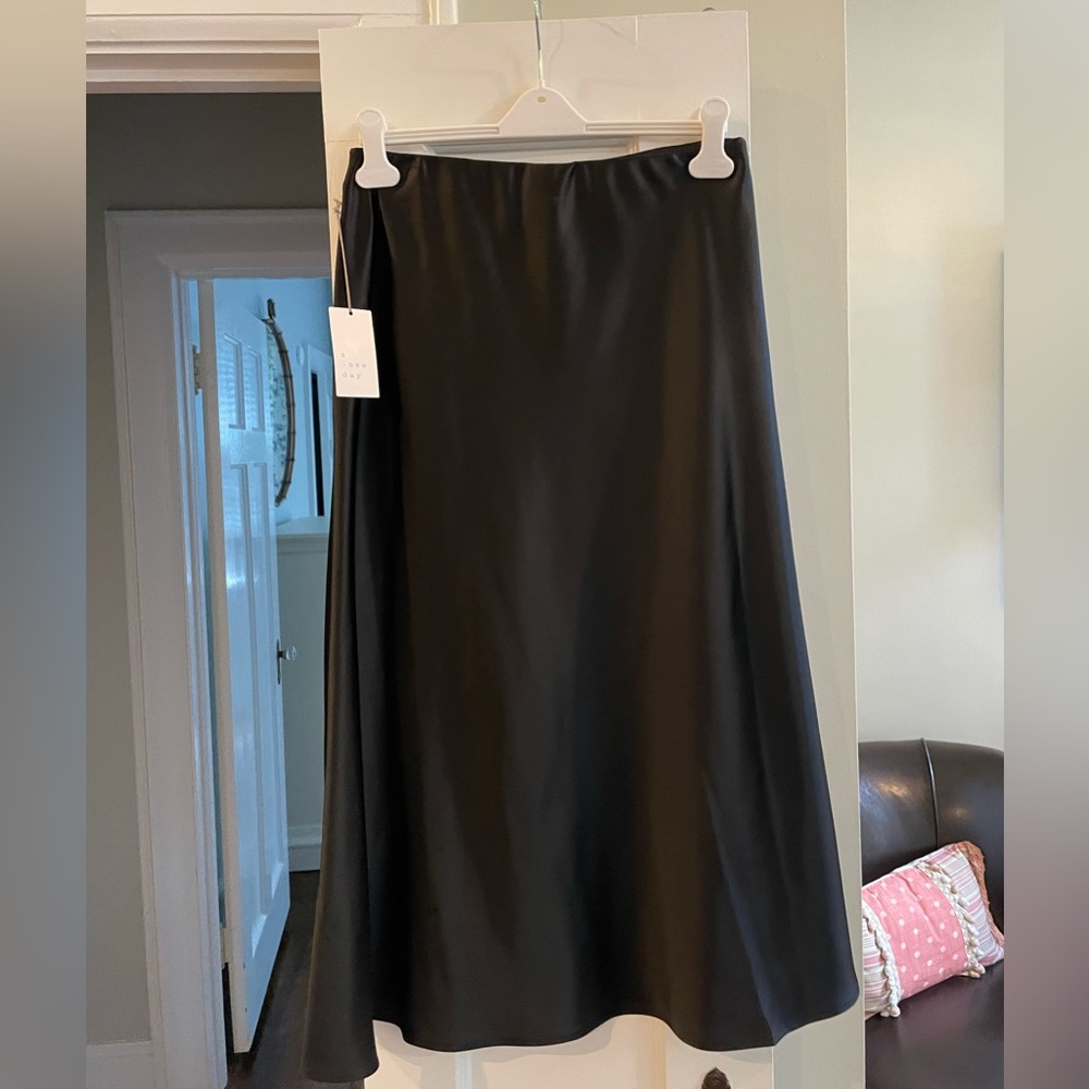 NWT A New Day brand black pull on skirt